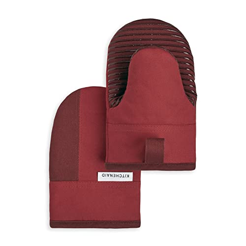 KitchenAid Kitchen Aid Beacon Mini Oven Mitt Set 55x8 Passion RedBordeaux